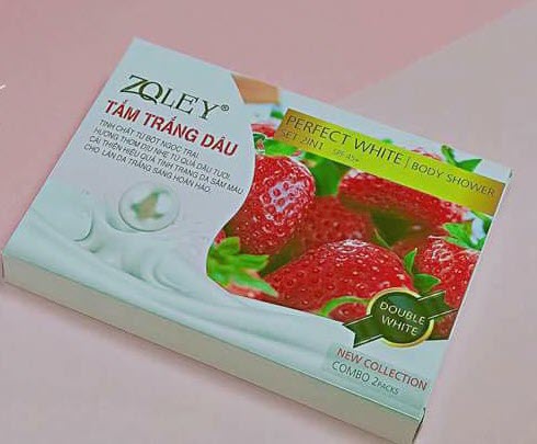 Tắm Trắng Dâu Tây Zoley 2in1